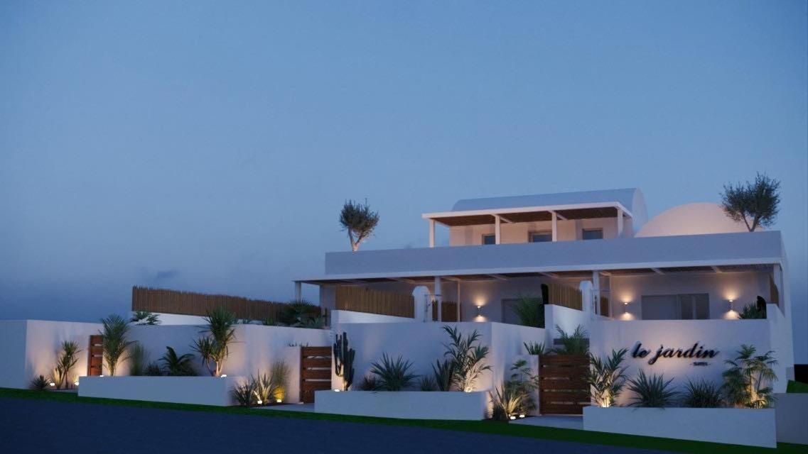 Lejardin Suites Santorini Pýrgos Екстериор снимка